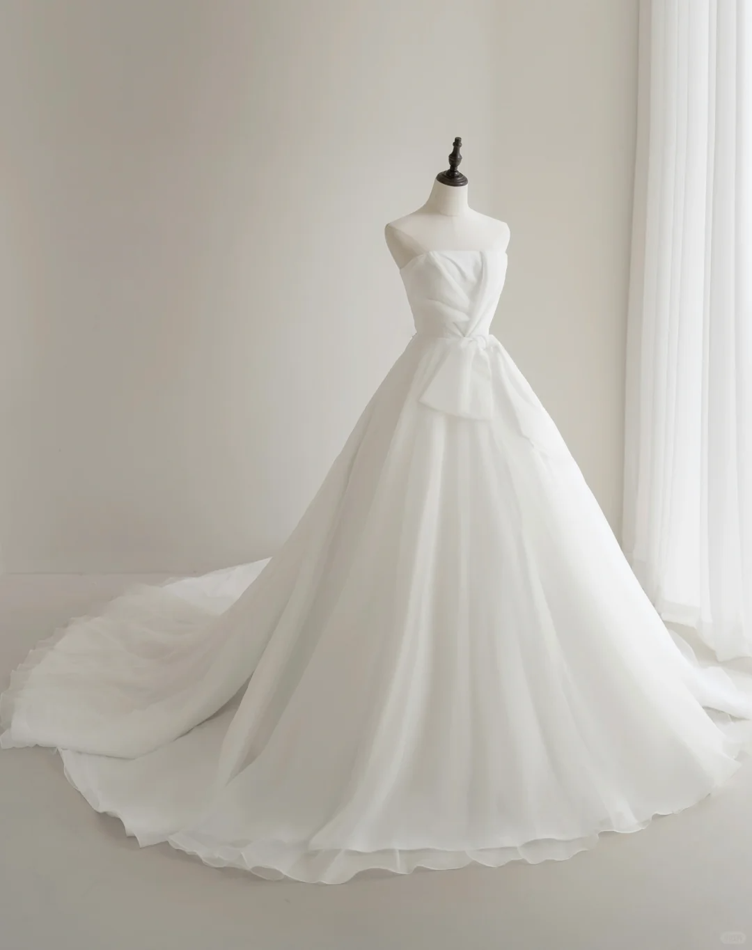 Robe de bal blanche intemporelle pour femme, bustier sans manches en tulle, robe de mariée pour la mariée AC017