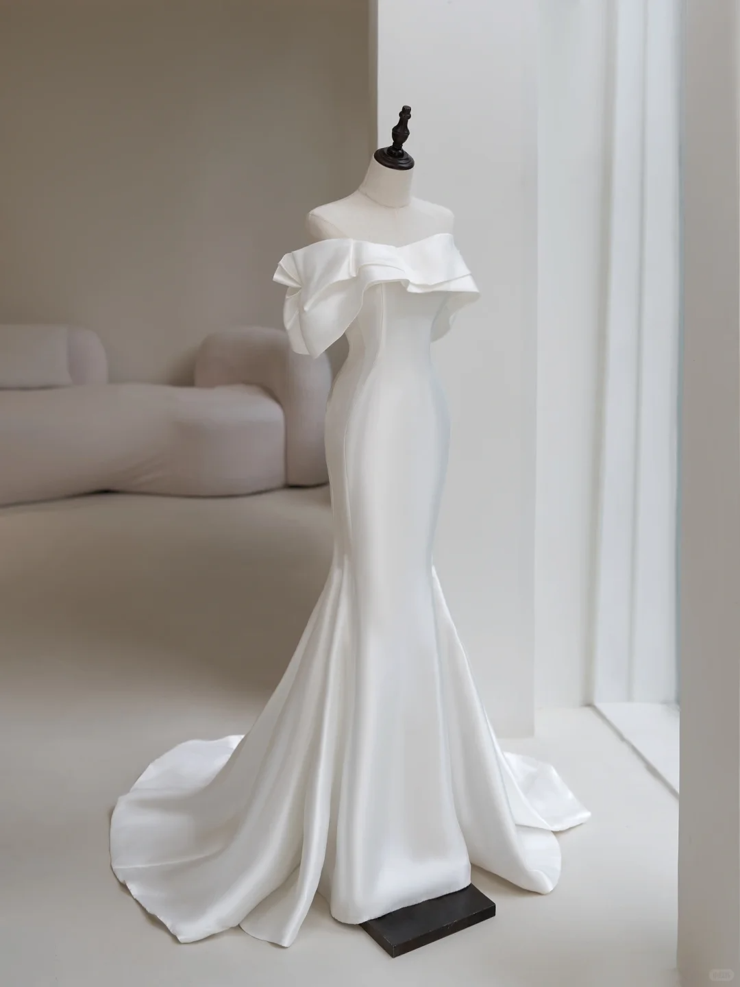 Brautkleid im Meerjungfrauenstil mit schulterfreiem Ausschnitt, Ärmeln und Falten, bodenlang, für Damen, AC046