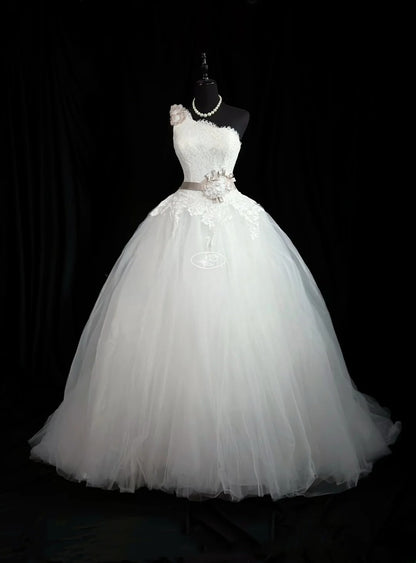 Vintage Style Ball Gown One Shoulder White Tulle 1950s Brides Gown Bridal Dress Long Wedding Dresses RB5814
