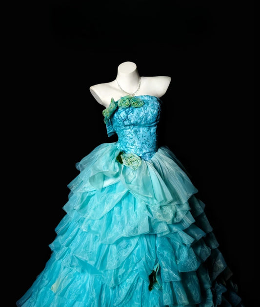 Elegant Quinceanera Dress Ball Gown Strapless Blue Long 15 Quince Dresses Photo Ideas Formal Outfit RB6354