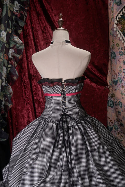 Princesses Fairytale Ball Gown Strapless Black Lattice Tulle Long With Flowers Quince Dress Quinceanera Dresses Formal Birthday Outfits RB8030
