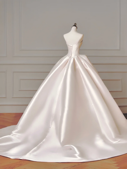 Langes Brautkleid im Prinzessinnenstil, ärmellos, Ballkleid mit Herzausschnitt, Satin, plissiertem Korsett und taillierter Schleppe, AQ002