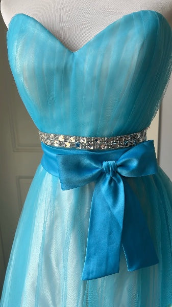 Sweet 16 Dresses Long Sweetheart Blue Tulle Ball Gown Sleeveless Sweet Sixteen Birthday Gown RC0373