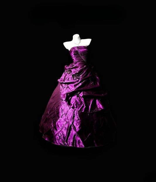 Pretty Ball Gown Strapless Purple Satin Quince Dress Long 15 Quinceanera Dresses Photo Ideas Formal Outfit RB6358