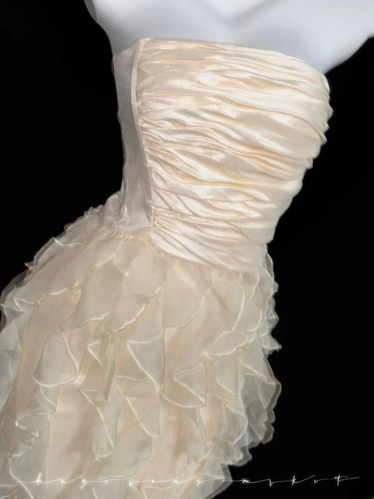 Modest Sheath Strapless Light Champagne Graduation Dresses Short High School For 8th Grade Senior Inspo Homecoming Gown RB3349
