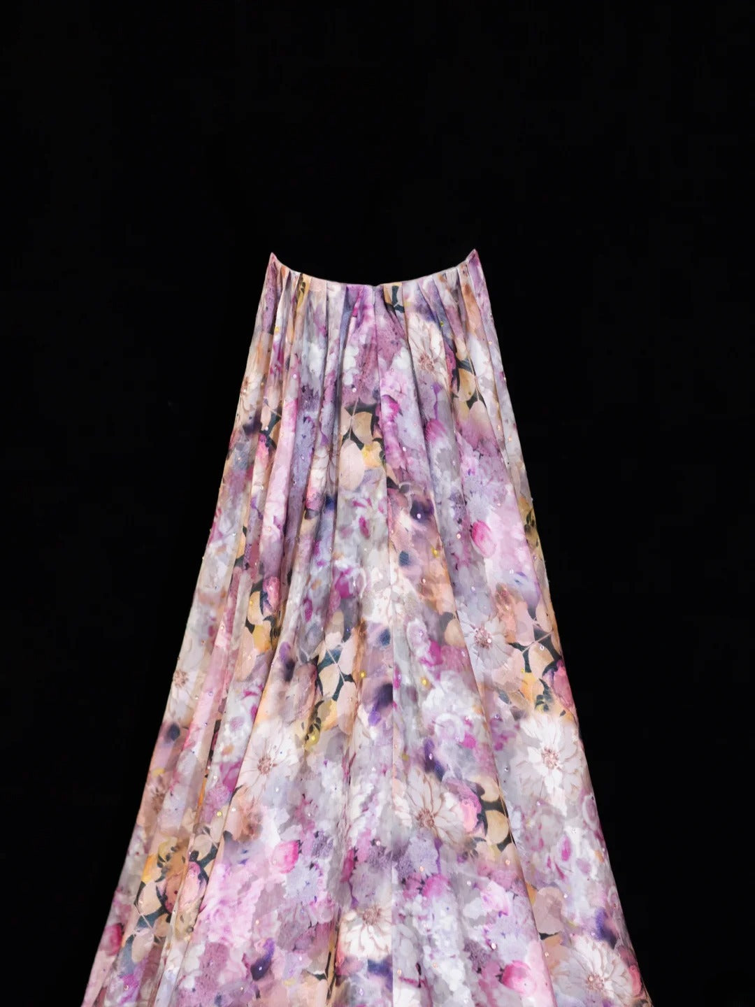 Elegantes, geblümtes A-Linien-Abendkleid mit Herzausschnitt und Cape aus Chiffon – ein beeindruckendes langes Abendkleid für festliche Anlässe (SA007)