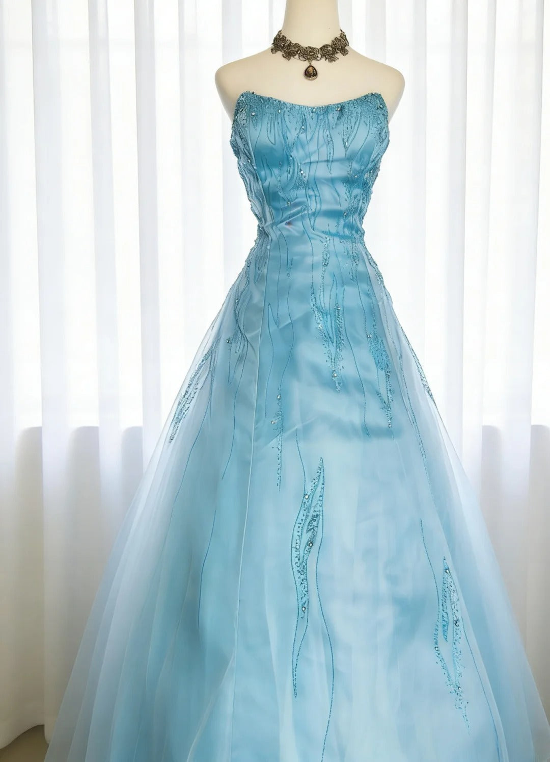 Robe de bal unique sans bretelles en tulle bleu style années 90 avec corsage perlé pour femme, robe de bal longue, robe d'anniversaire pour les 20 ans AS009