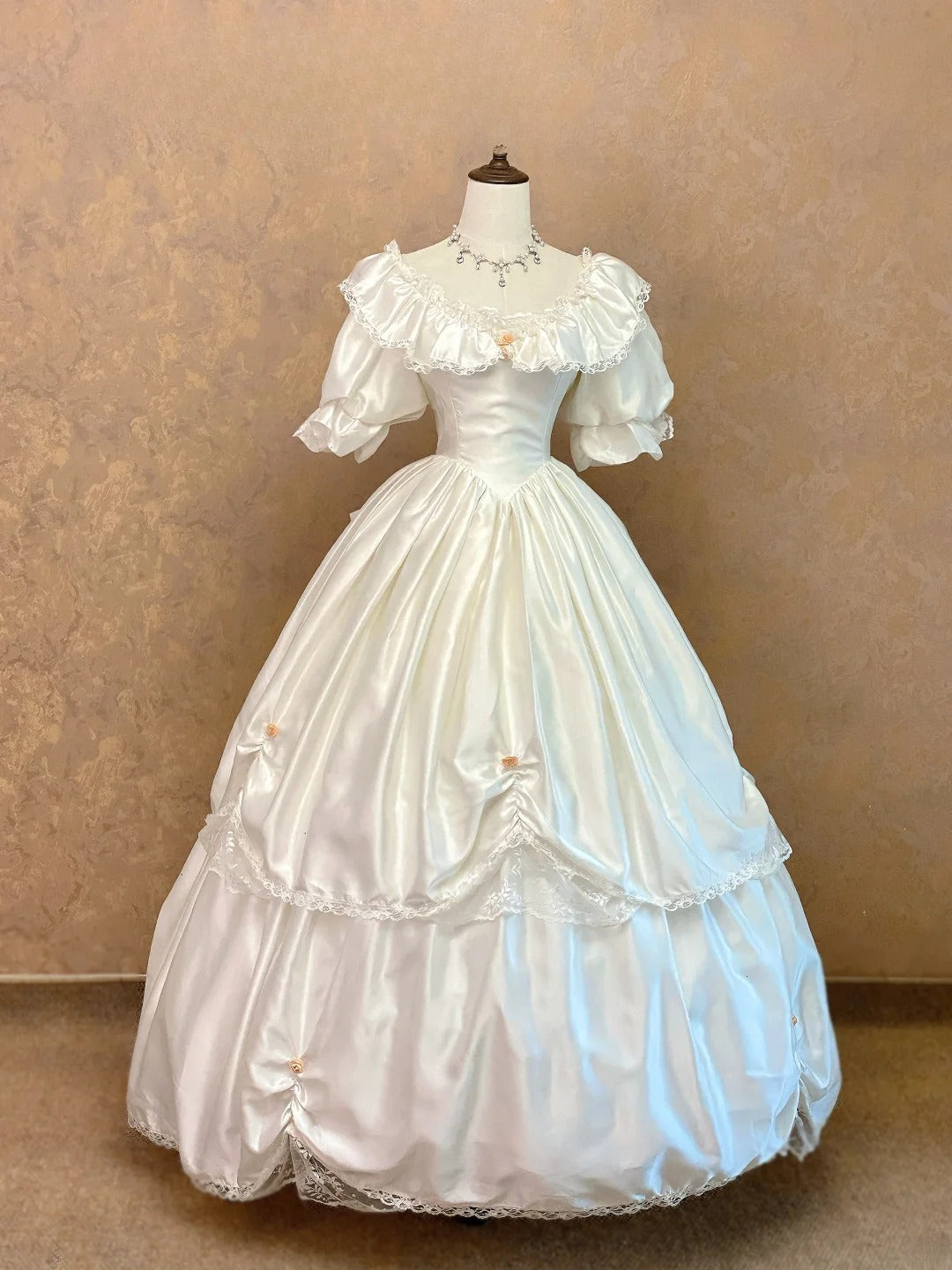 Vintage 80s Ball Gown Ivory Satin Summer Autumn Winter Brides Dress Long Wedding Dresses RB9007