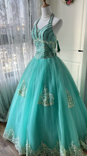 Langes Neckholder-Abendkleid für den 16. Geburtstag aus blauem Tüll, ärmelloses Ballkleid, Sweet Sixteen Geburtstagskleid RC0380