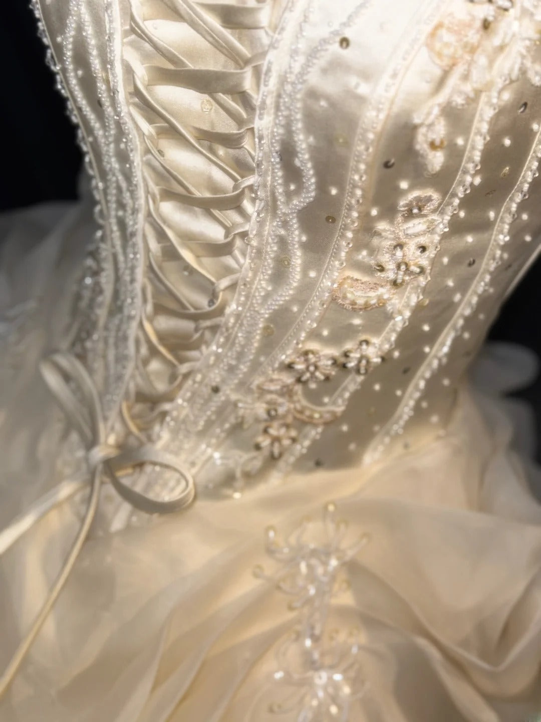 Prinzessinnen-Ballkleid, trägerlos, Champagner, mit mehrlagigem Korsett, figurbetont, lang, für süße 16 Kleider, Quinceanera-Kleid RB3354