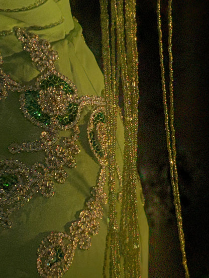 Modeste Robes de bal Sirène Asymétrique Vert avec Perles Longues Tenues de Soirée Formelles RB3355