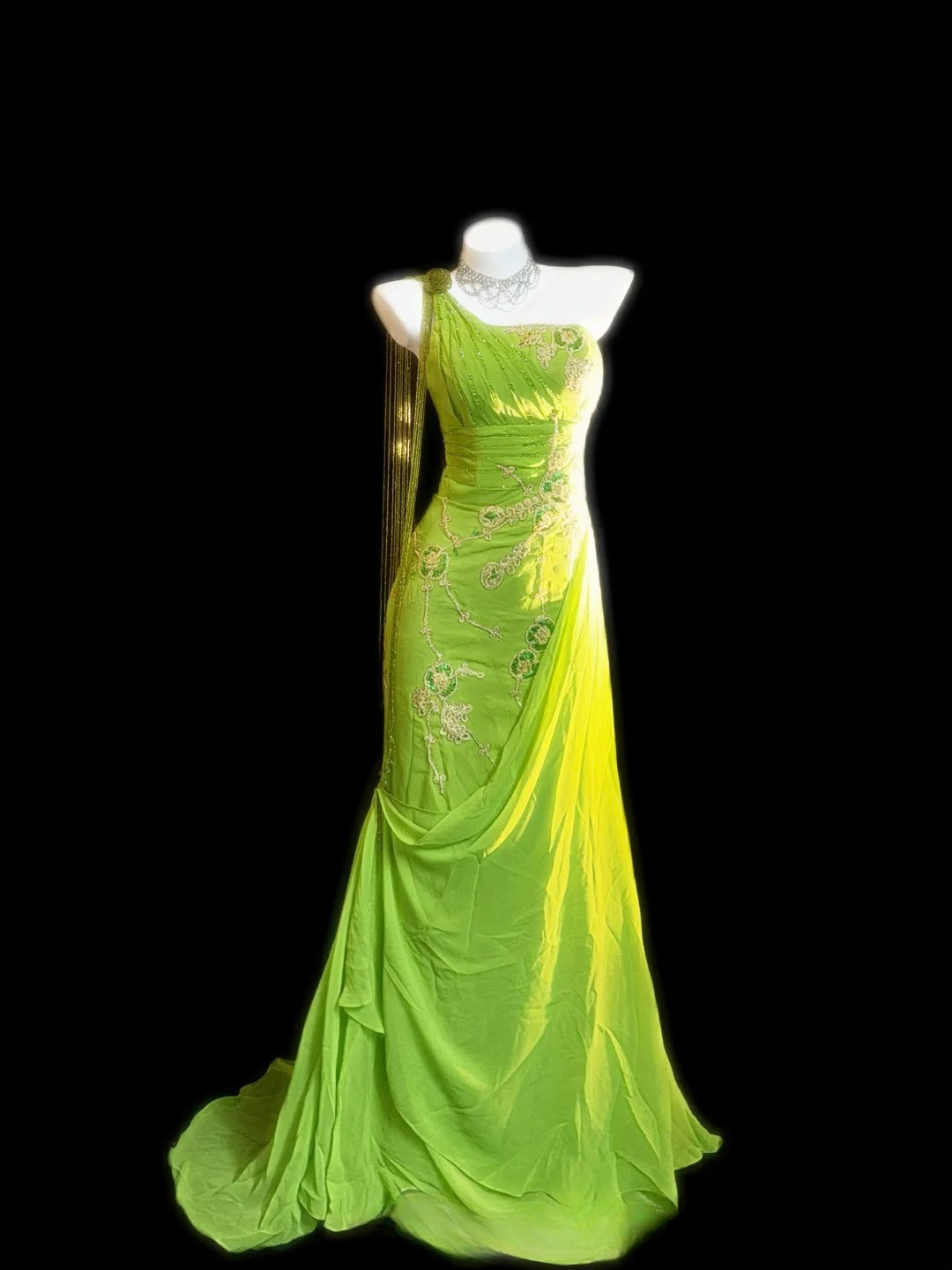 Modeste Robes de bal Sirène Asymétrique Vert avec Perles Longues Tenues de Soirée Formelles RB3355