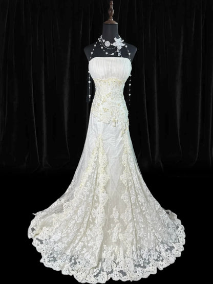 Robe de mariée bustier taille basse années 40/50, coupe sirène, dentelle et tulle ornés d'appliqués, blanche, tailles petites et grandes, AS015