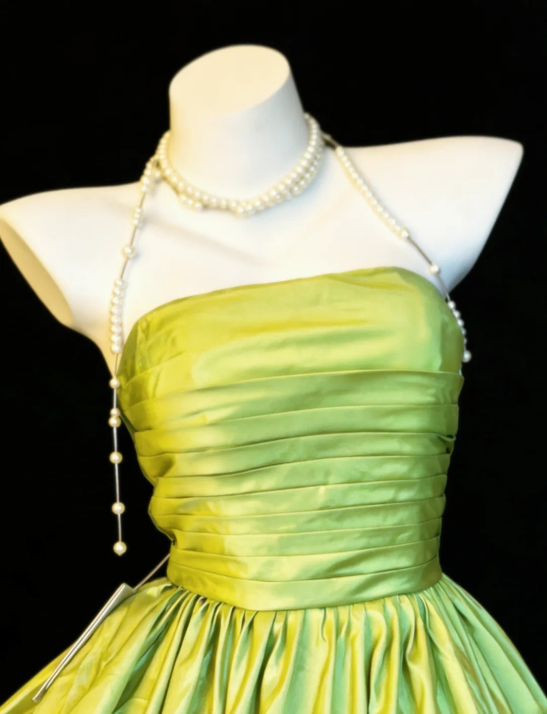 Robe de bal vintage sans bretelles en satin vert, robe de soirée courte pour un 16e anniversaire, robe de cocktail AS015