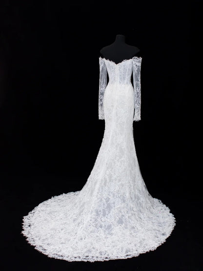 Elegante, schlichte Brautkleider im Meerjungfrauenstil mit schulterfreiem Schnitt, langen Ärmeln und Spitze, auch in kleinen und großen Größen erhältlich (SA015)