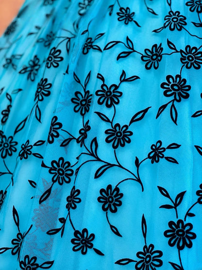 Modest Ball Gown Off The Shoulder Blue Floral Quinceanera Dresses For Sweet 15 15 Anos Celebration 17th Birthday Formal Gown RB9012