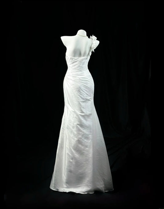 Refined Prom Dresses Mermaid One Shoulder White Taffeta With Beading Evening Dress Formal Outfits RB5827