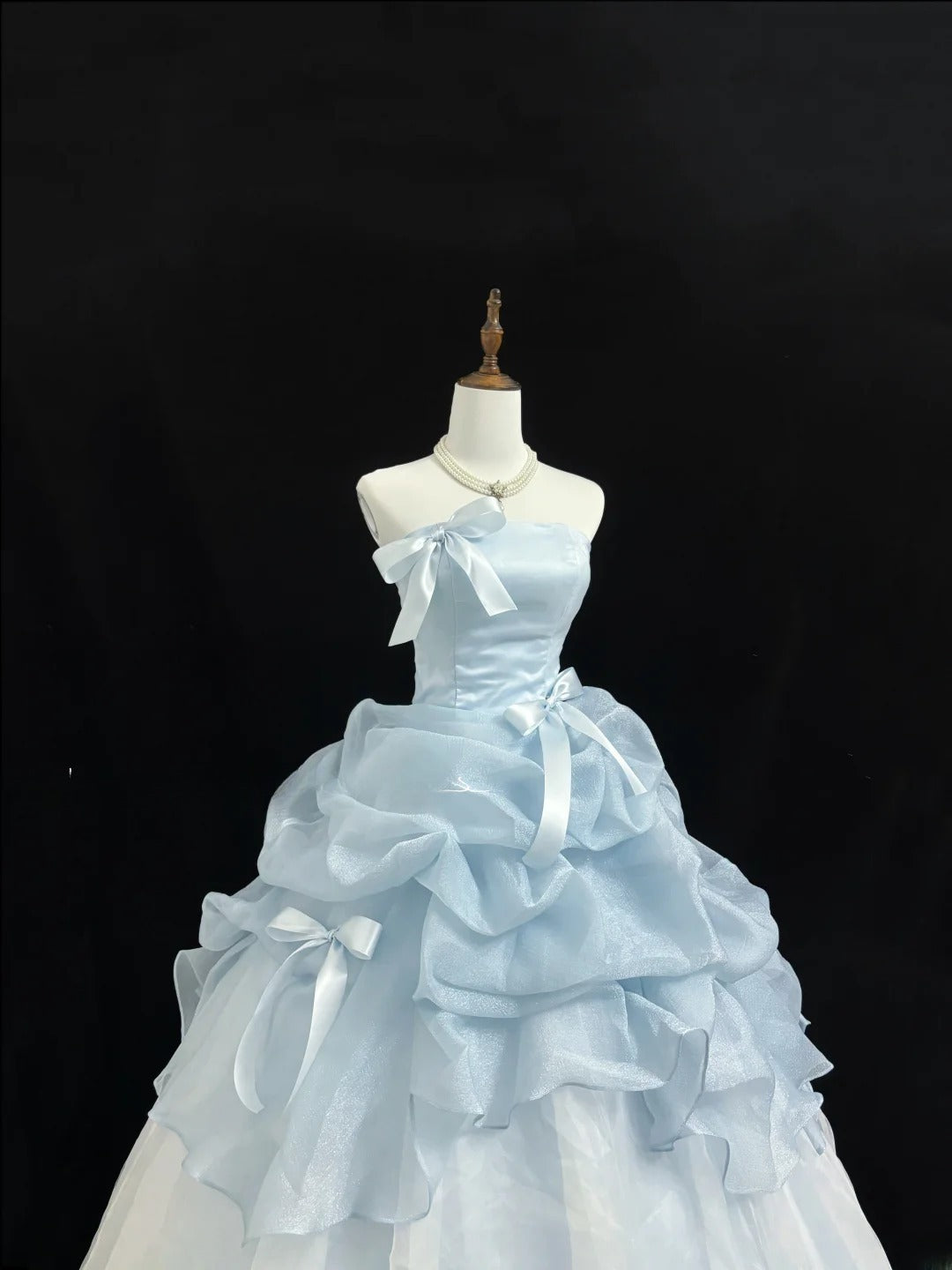 Fairytale Prom Dresses Ball Gown Strapless Light Blue With Bow Organza Evening Long Formal Dress RB7391