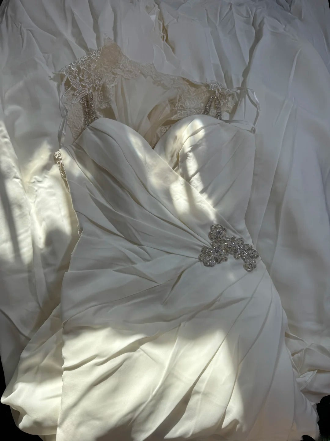 Robe de mariée vaporeuse, robe de mariée trapèze à bretelles spaghetti, satin blanc, tailles petites et grandes, ornée de perles, AS018