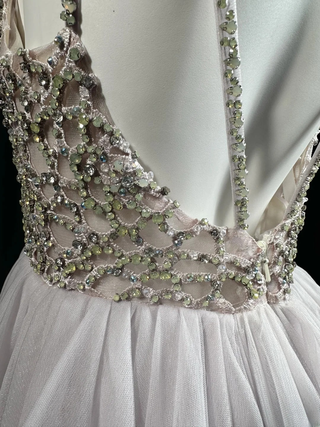 Sophisticated Prom Dresses Ball Gown Scoop Tulle With Beading Long Sweet 15 16 Dress Formal Outfits RB5829