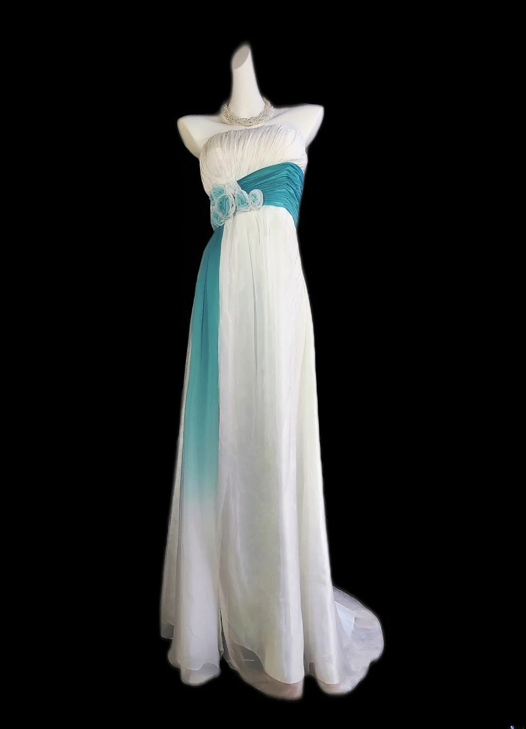 Robe de bal longue classique bustier en mousseline blanche et bleue ombrée, sans manches, coupe trapèze, pour les élèves de terminale (AS022)