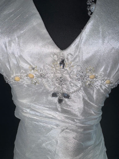 Zeitloses, ärmelloses Meerjungfrauen-Brautkleid aus weißem Taft mit Stufenrock, Falten und Perlenbesatz, langes, tailliertes Vintage-Kleid im Stil der 1920er Jahre (AS022)