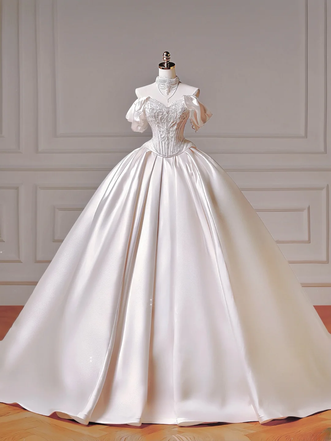 Langes Prinzessinnen-Hochzeitskleid, Ballkleid mit Herzausschnitt, plissiert, Satin, abnehmbare Ärmel, weißes Brautkleid AQ022