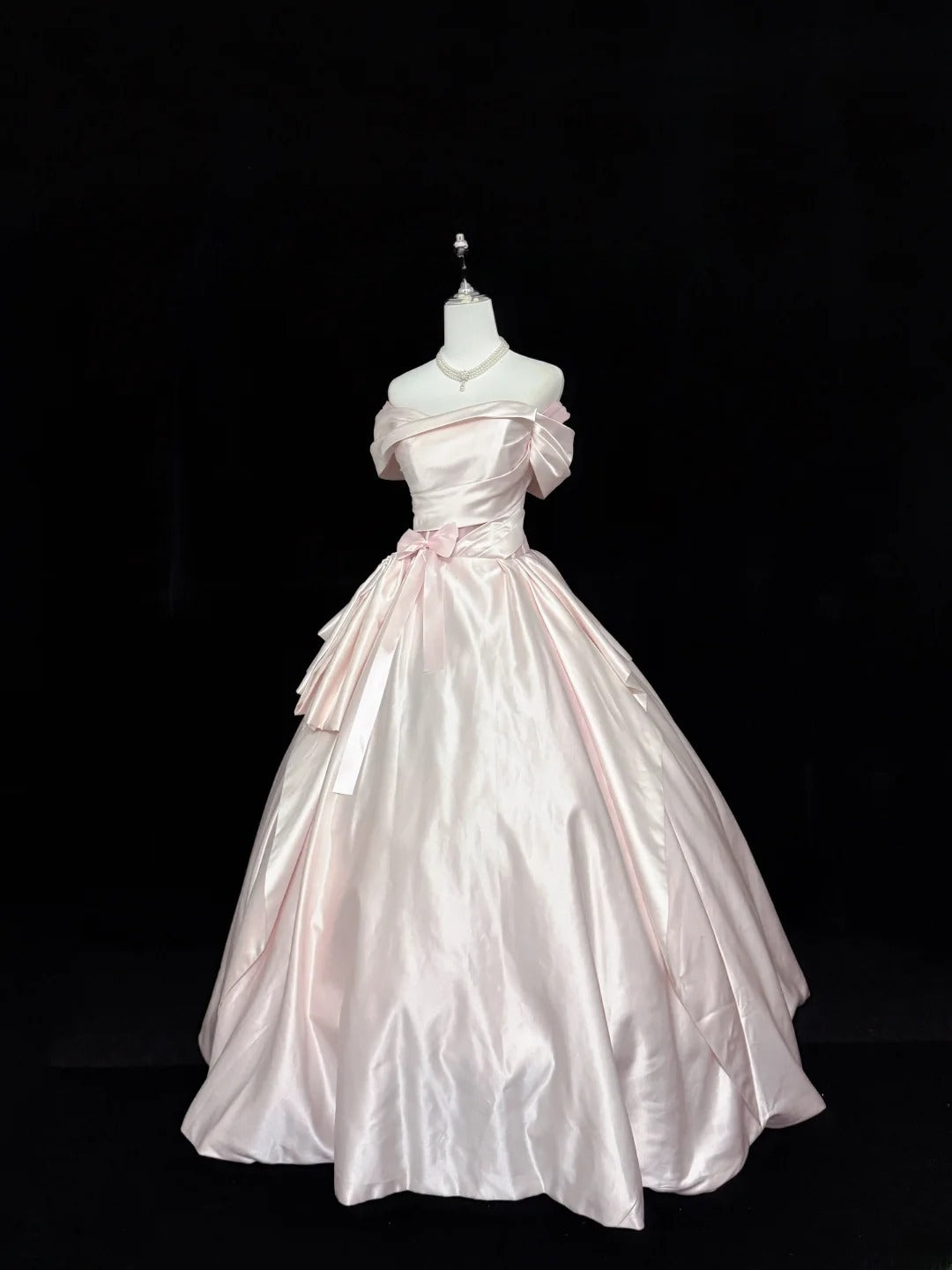Fairytale Prom Dresses Ball Gown Off The Shoulder Pink Satin With Ruffles Evening Long Formal Dress RB7396