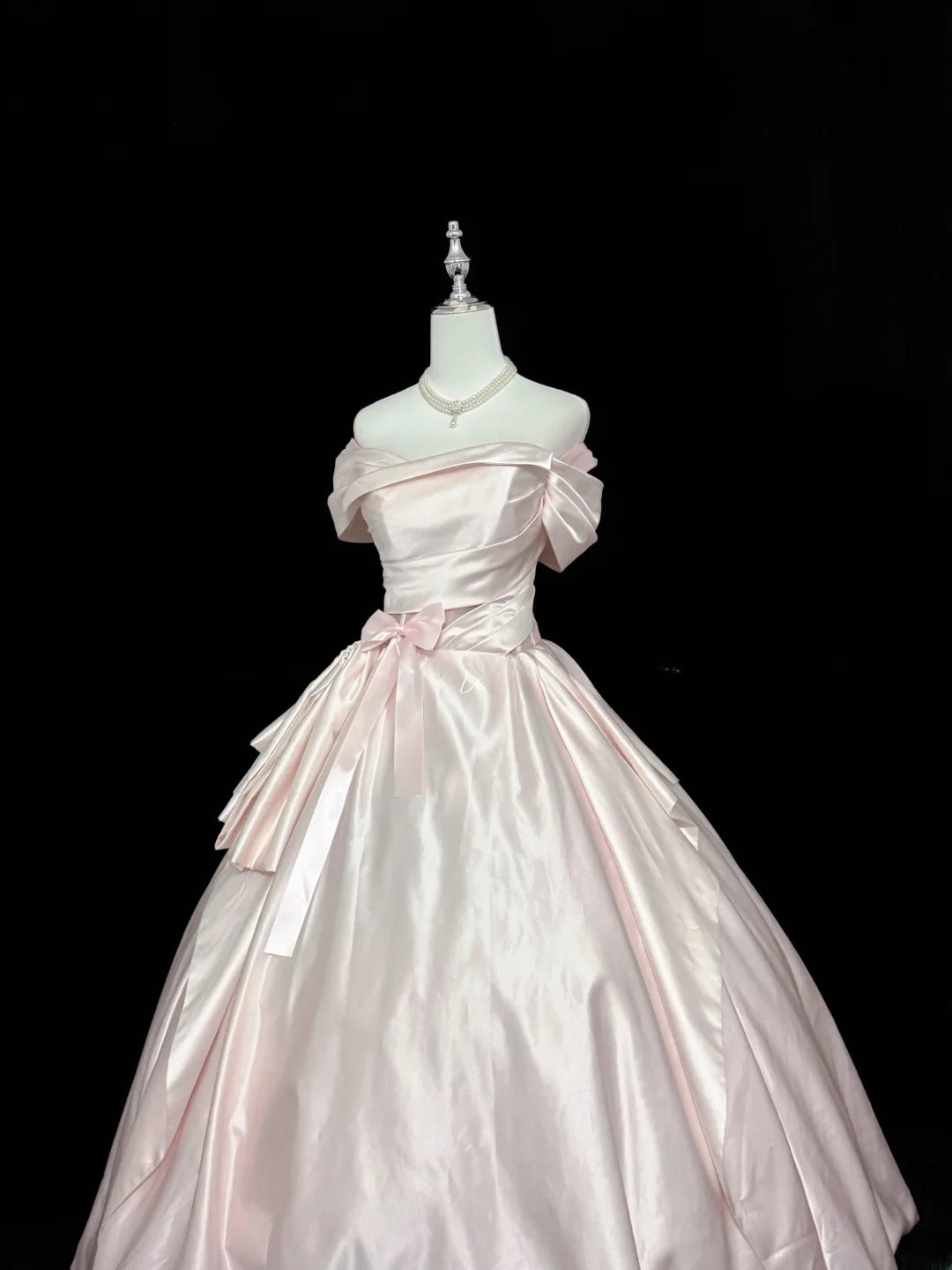 Fairytale Prom Dresses Ball Gown Off The Shoulder Pink Satin With Ruffles Evening Long Formal Dress RB7396