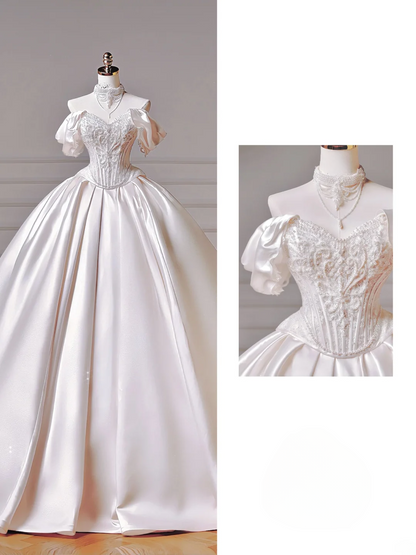Langes Prinzessinnen-Hochzeitskleid, Ballkleid mit Herzausschnitt, plissiert, Satin, abnehmbare Ärmel, weißes Brautkleid AQ022