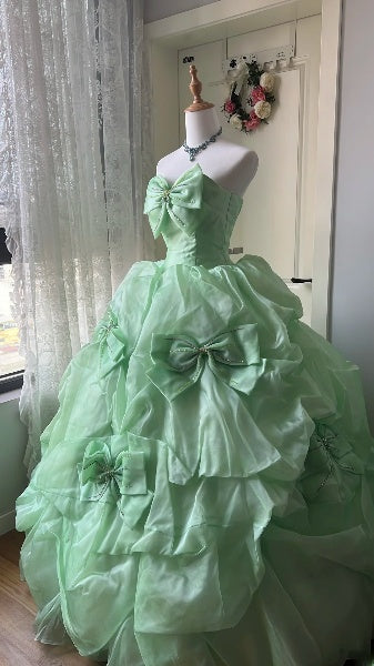 Sweet 16 Kleid, lang, herzförmiger Ausschnitt, mintgrün, Organza, bodenlanges Ballkleid, Sweet Sixteen Geburtstagskleid RC0394