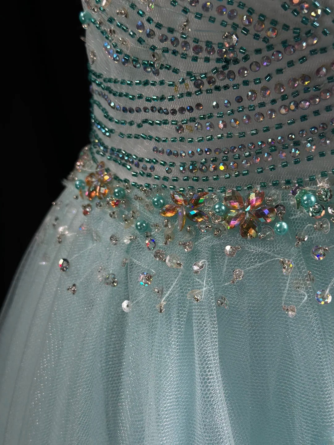 Sophisticated Prom Dresses Ball Gown V Neckline Mint Green Tulle With Beading Long Sweet 15 16 Dress Formal Outfits RB5834