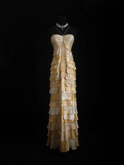 Robe de bal vintage années 90, coupe trapèze, dos nu, dorée à volants et perles, longue robe de soirée AS025