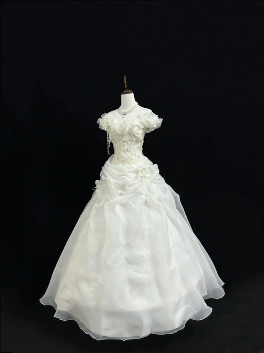 Magical Ball Gown Off The Shoulder White With Layered Tiered Quince Dress Voluminous Sweet 16 Quinceanera Dresses Vestido de RB7396
