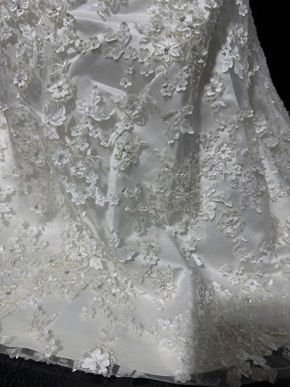 Zeitloses, ärmelloses, trägerloses Meerjungfrauen-Brautkleid aus weißer Spitze im Vintage-Stil der 1920er Jahre mit taillierter Passform AS027