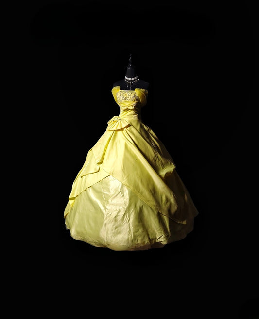 Modest Ball Gown Strapless Yellow Quinceañera Dress Moda 2000 Long 15 Quinceanera Dresses Ideas Sweet 16 Outfits RB6376