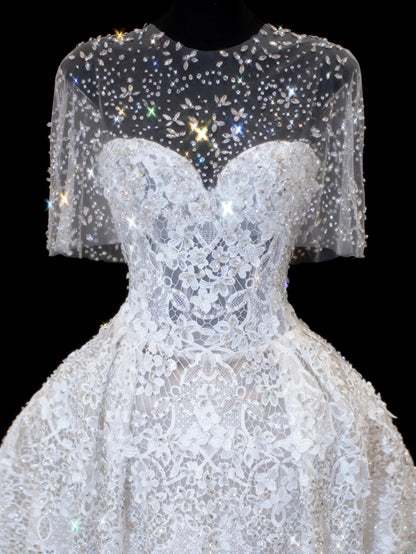 Elegantes, schlichtes Brautkleid mit Herzausschnitt, Ärmeln und Cape, weiß, auch in kleinen/großen Größen erhältlich, SA030