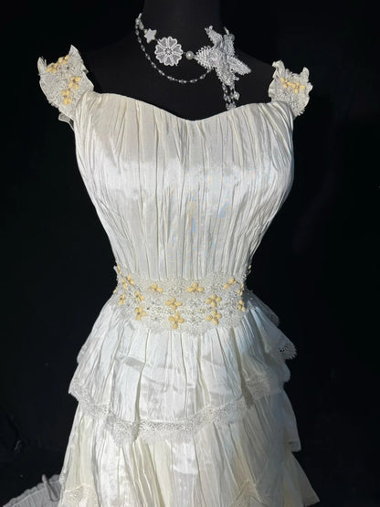 Robe de mariée vintage intemporelle pour femme, coupe trapèze, sans bretelles, en dentelle blanche à volants et satin, style années 1920, AS031
