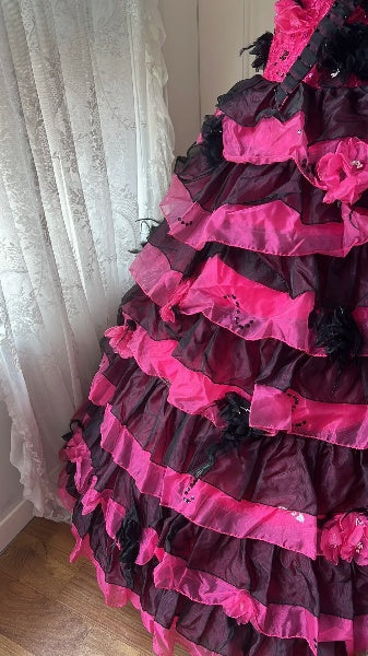 Sweet 16 Dresses Long Strapless Hot Pink Black With Tiered Layers Ball Gown Sweet Sixteen Birthday Gown RC0401