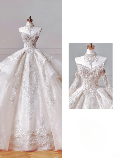 Romantisches langes Brautkleid im Ballkleid-Stil mit Herzausschnitt, aus Tüll und Spitze, plissiert, mit langen Ärmeln, Modell AQ032