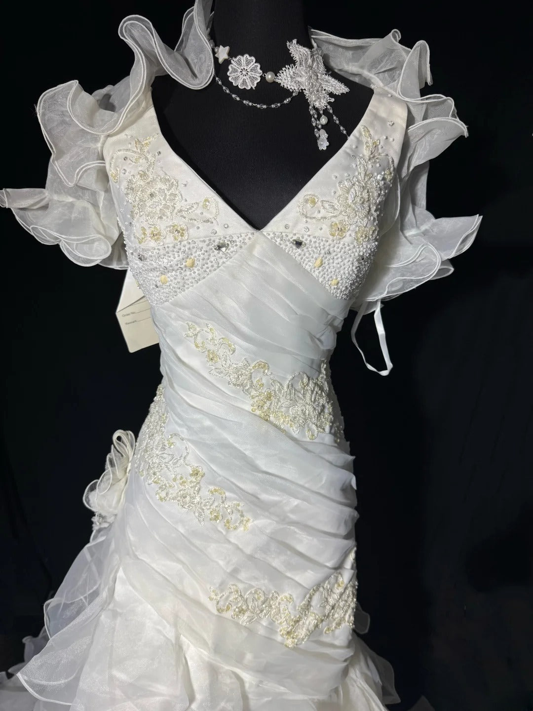 Elegant Mermaid Spaghetti Strap Sleeveless White Lace Tiered Long Vintage Fitted 1920s Wedding Dresses AS032