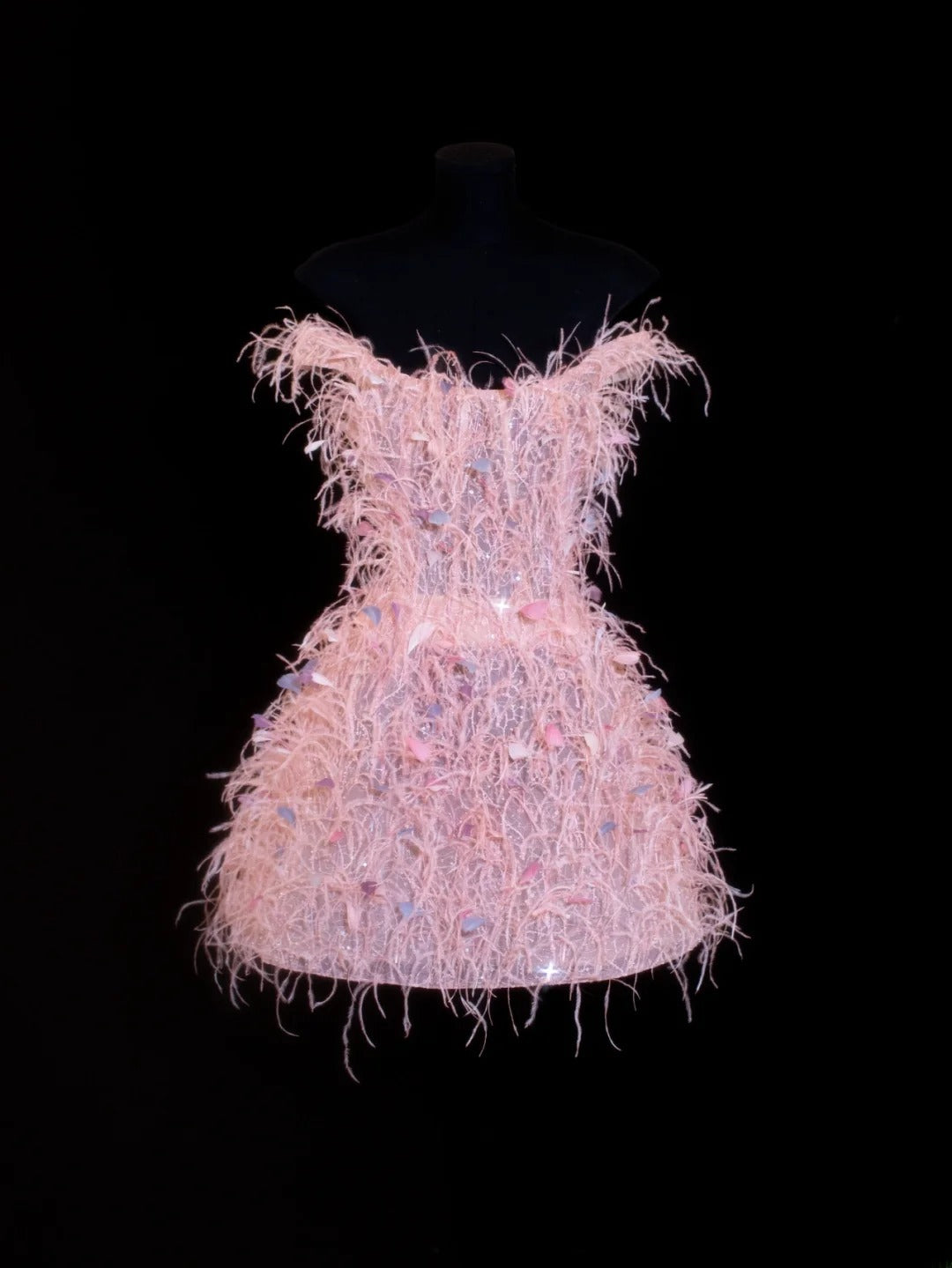 Ästhetisches kurzes Ballkleid mit Federn, Kleid zum 16. Geburtstag, Homecoming-Kleid, Cocktailkleid SA034