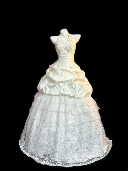 Vintage Ballkleider Neckholder Satin 3D Blumen Weiße Spitze mit Perlen Lange Brautkleider RB3440