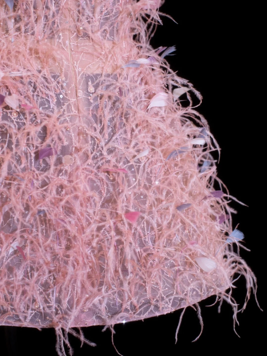 Ästhetisches kurzes Ballkleid mit Federn, Kleid zum 16. Geburtstag, Homecoming-Kleid, Cocktailkleid SA034