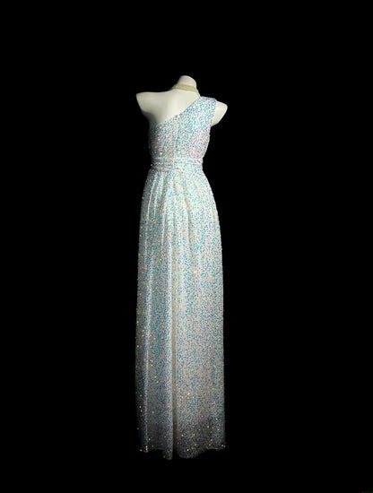 Classy Prom Dresses A Line One Shoulder White Sequin With Split Sleeveless Evening Dress Formal Outfits RB5844