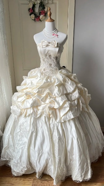 Sweet 16 Dresses Long Strapless Ivory Satin With Tiered Layers Ball Gown Sweet Sixteen Birthday Gown RC0409