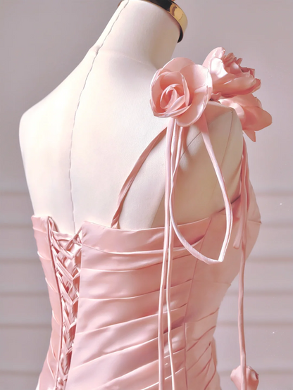 Elegantes, schlichtes A-Linien-Abendkleid aus rosa Satin mit One-Shoulder-Schnitt – ein beeindruckendes, langes Abendkleid für Teenager und Mädchen (AQ040)