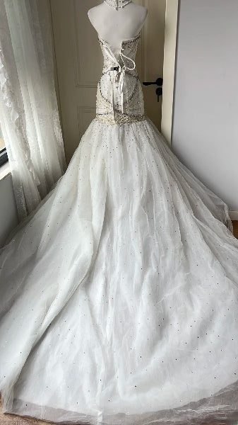 Prinzessinnen-Brautkleid Meerjungfrau-Schnitt herzförmiger Ausschnitt Weiß mit silbernen Perlen für den großen Tag RC0410