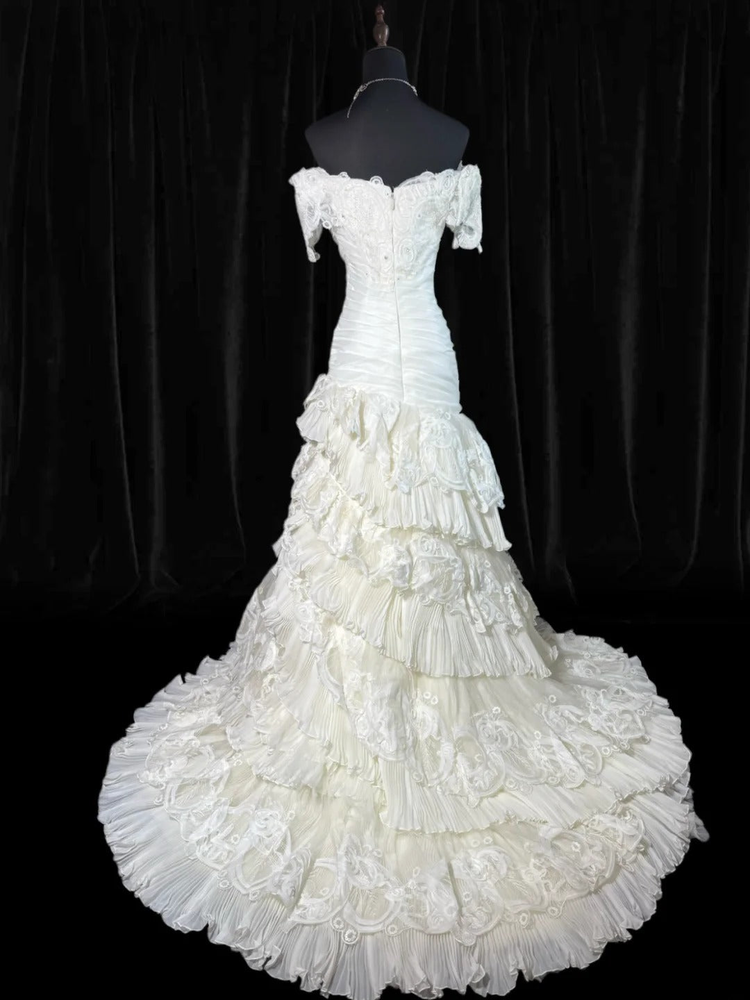 Boho-Meerjungfrauenkleid mit schulterfreiem Ausschnitt, kurzen Ärmeln, weißer, gestufter Spitze, langem Vintage-Schnitt, tailliert, im Stil der 1920er Jahre, AS041