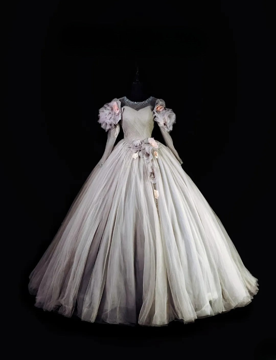 Princess Ball Gown Scoop Silver Tulle With Long Sleeves Quinceañera Dress Moda 2000 15 Quinceanera Dresses Ideas Sweet 16 Outfits RB6936